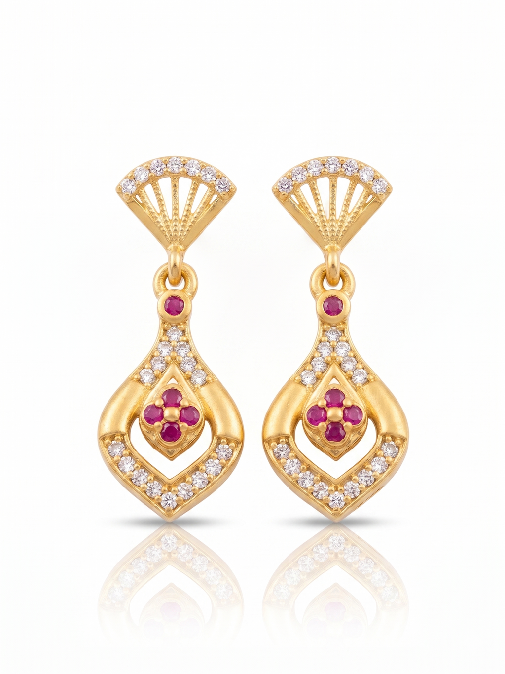 VICKYANA FASHION GOLD PLATED EARRINGS