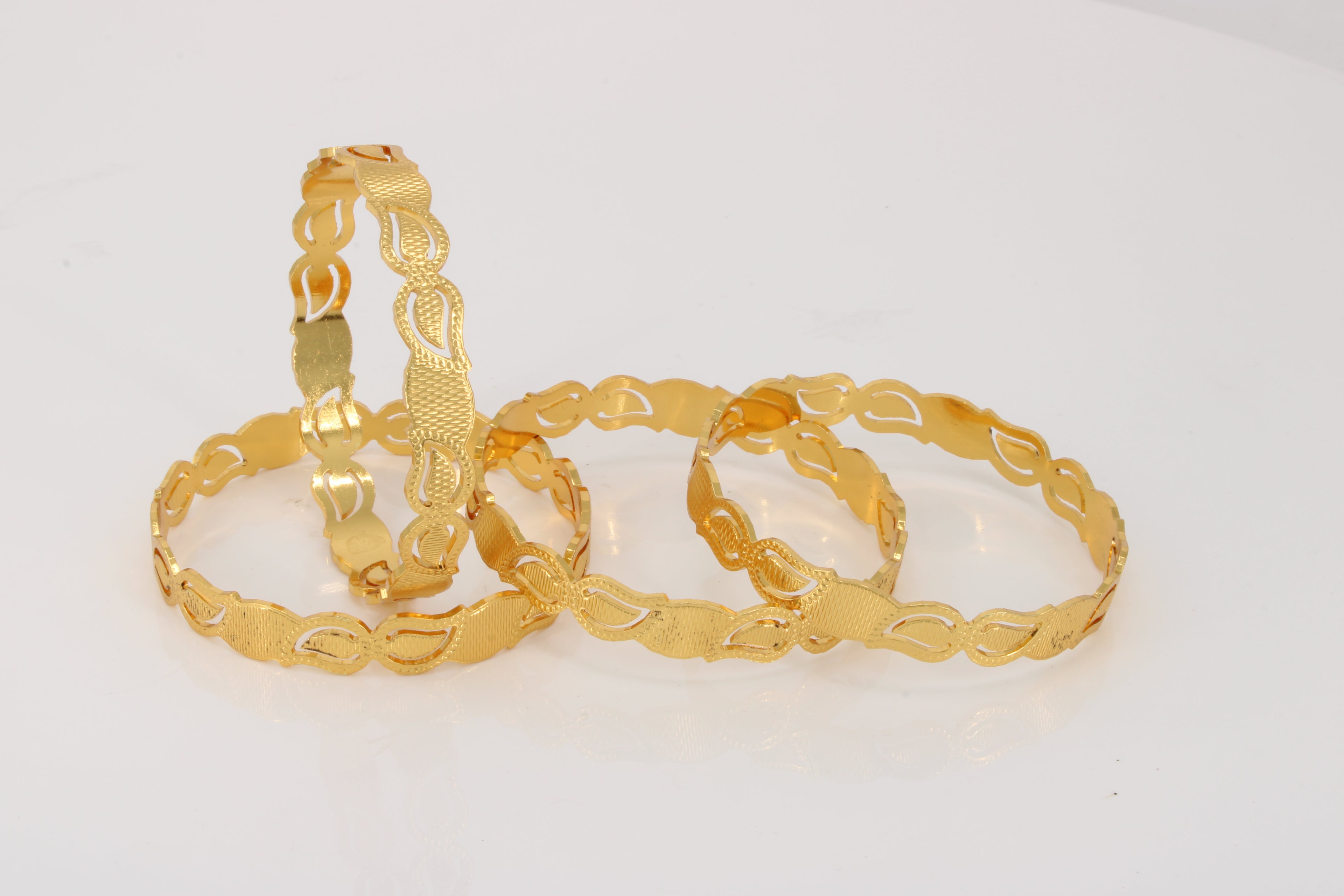 ELARA CNC GOLD PLATED BANGLE