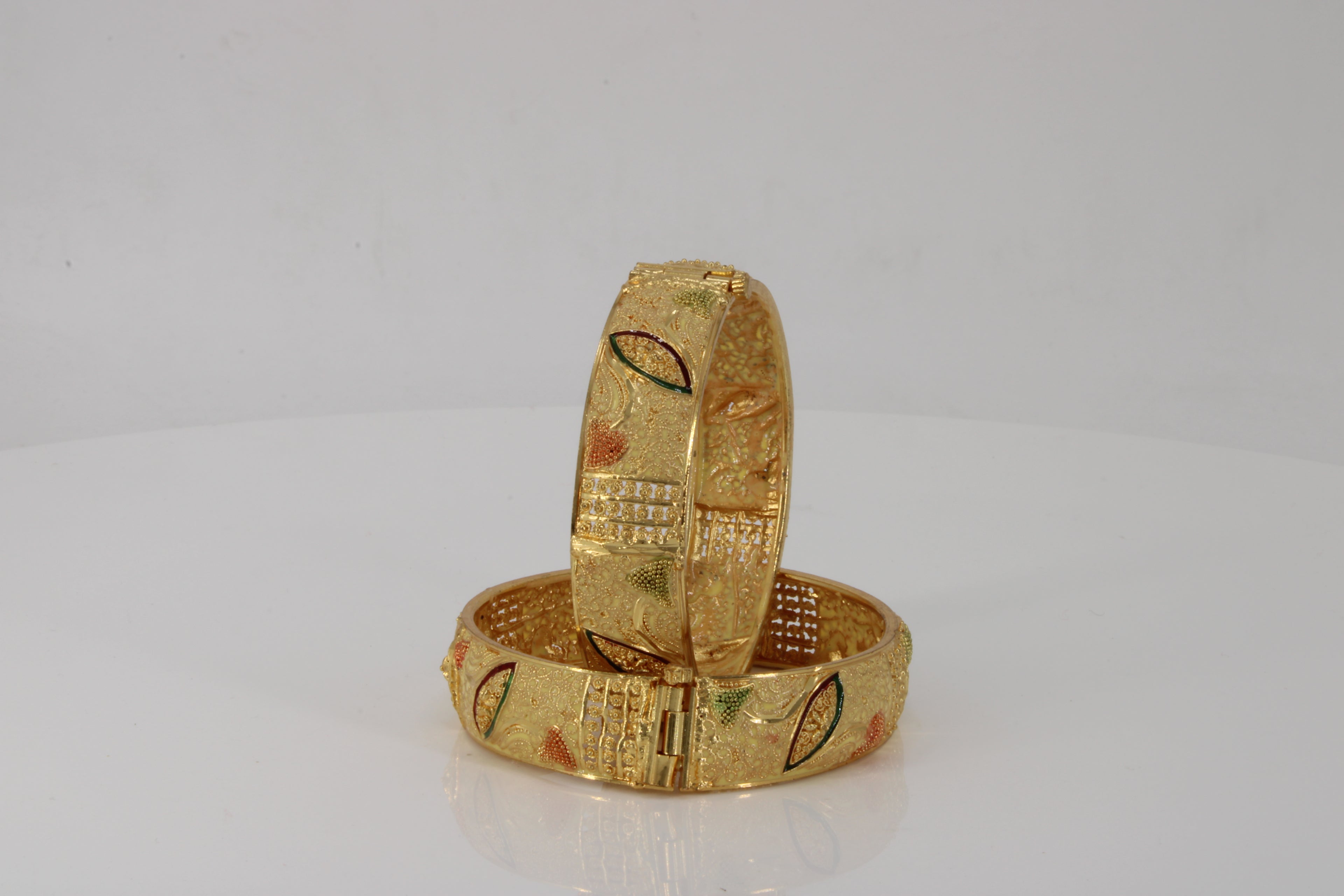 Bangle Micro Gold plated Enamel Design
