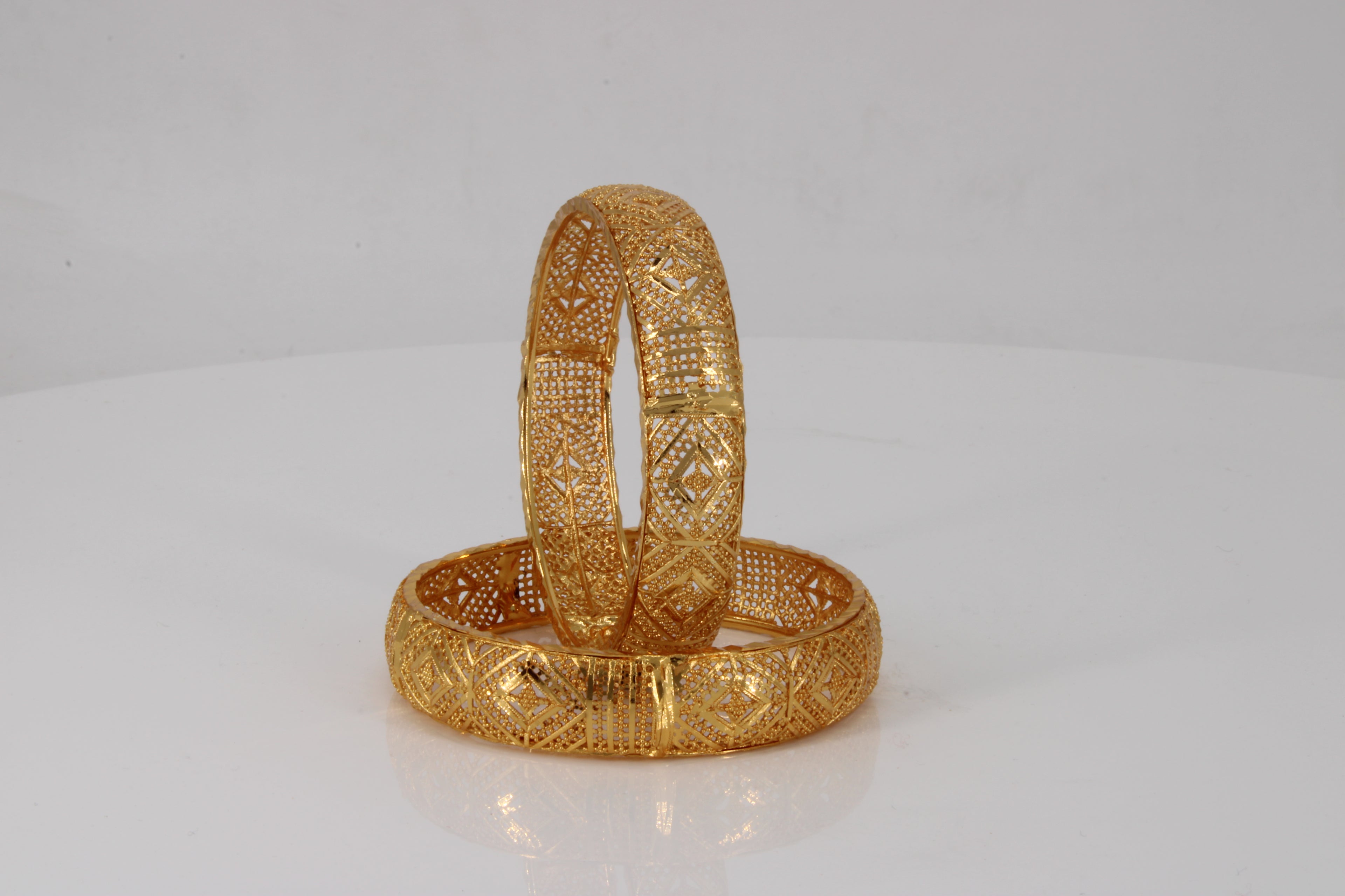 jewels cafe gold plated bangles