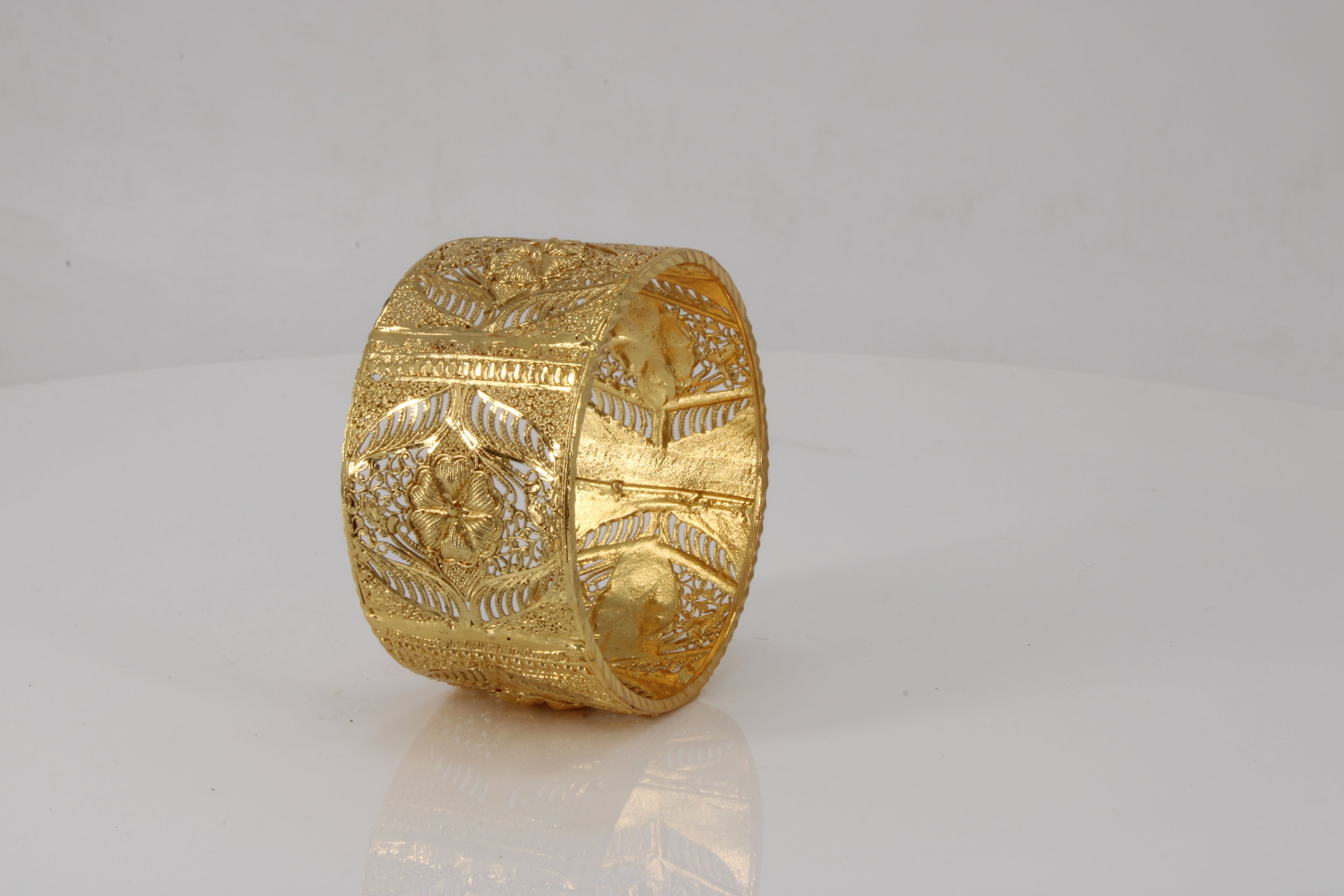 Antique Bandhel Bangles