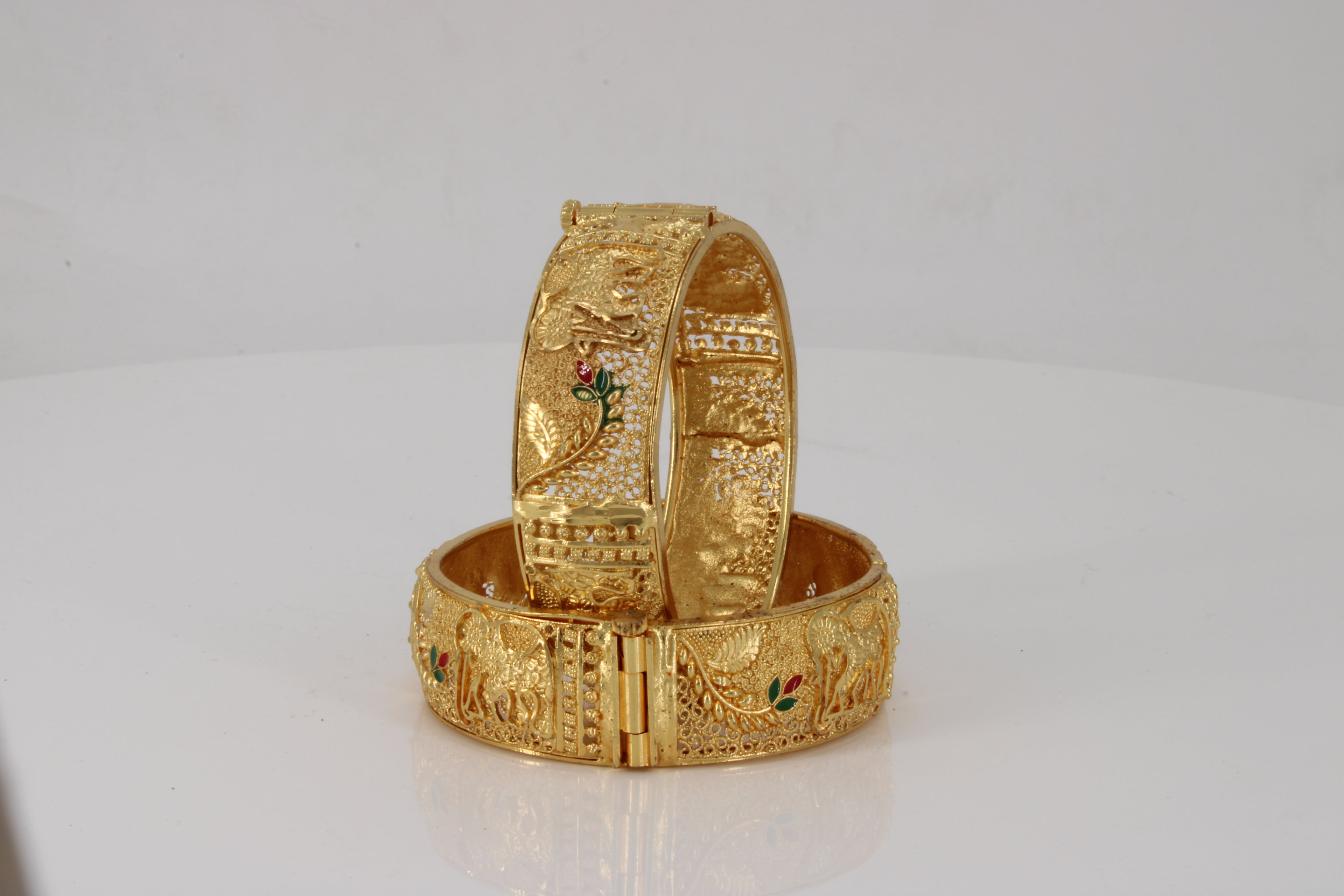 Golden Filigree Bangle