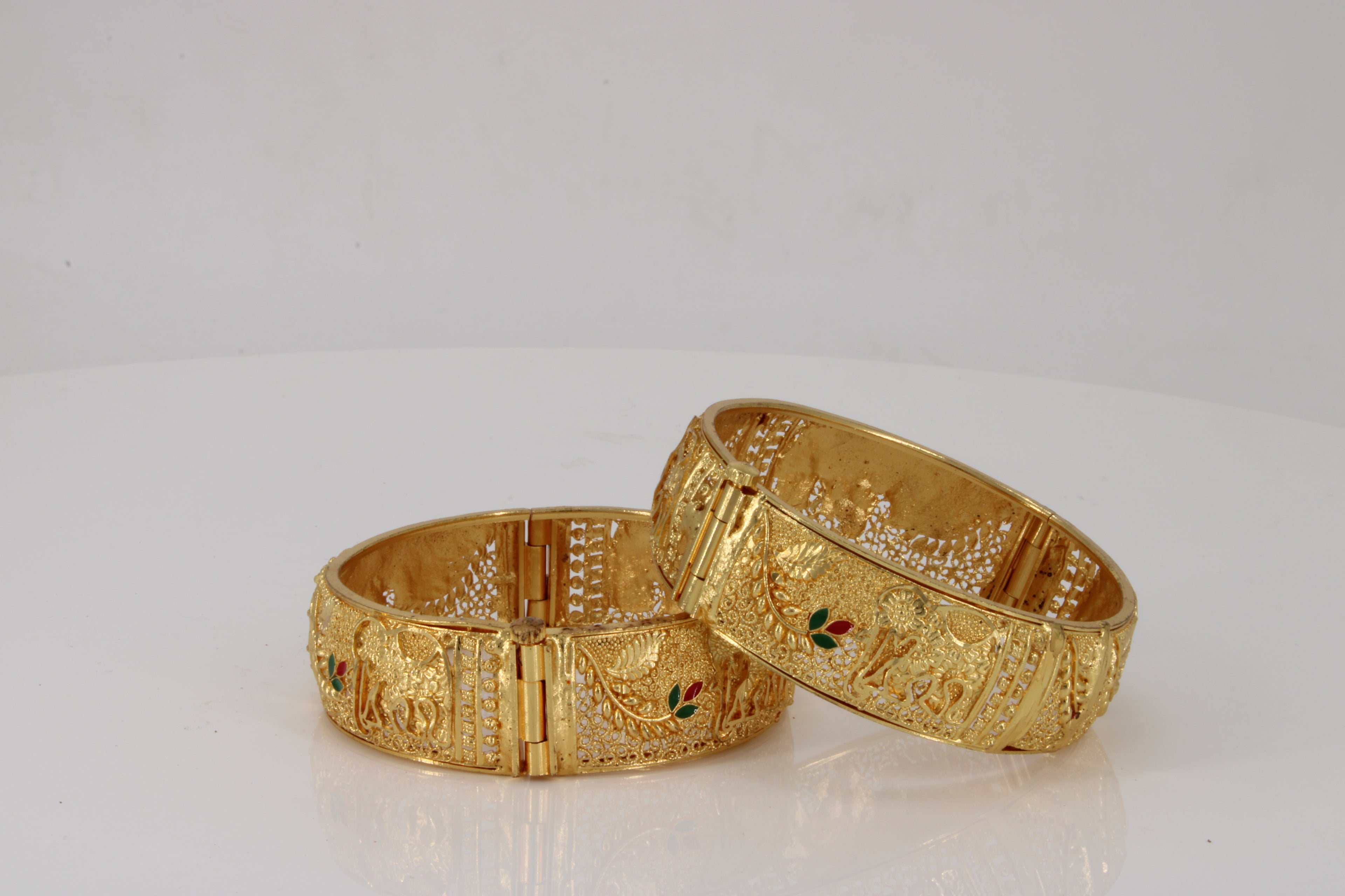Golden Filigree Bangle