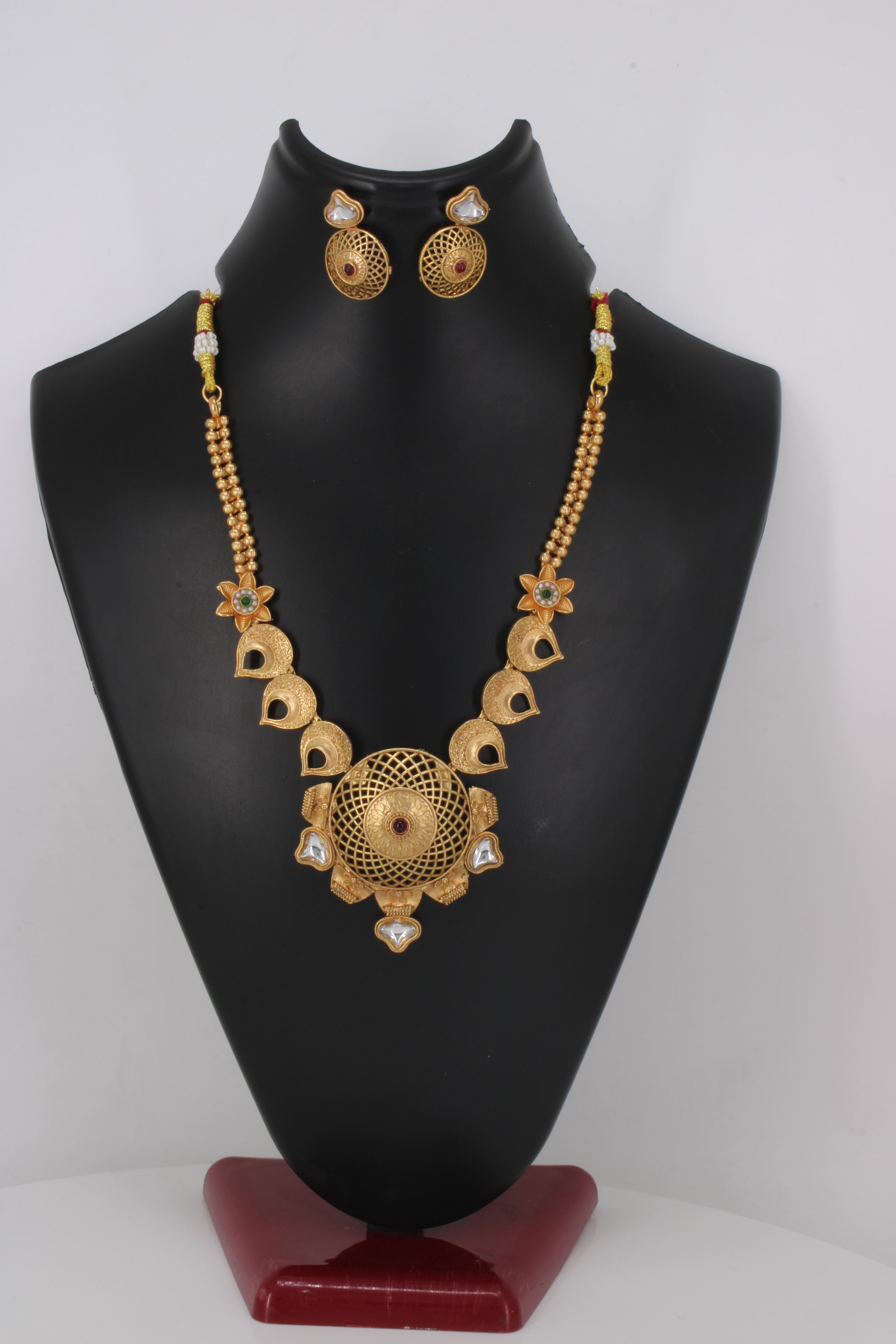 Round Distinctive Design Gold Plated Necklace
