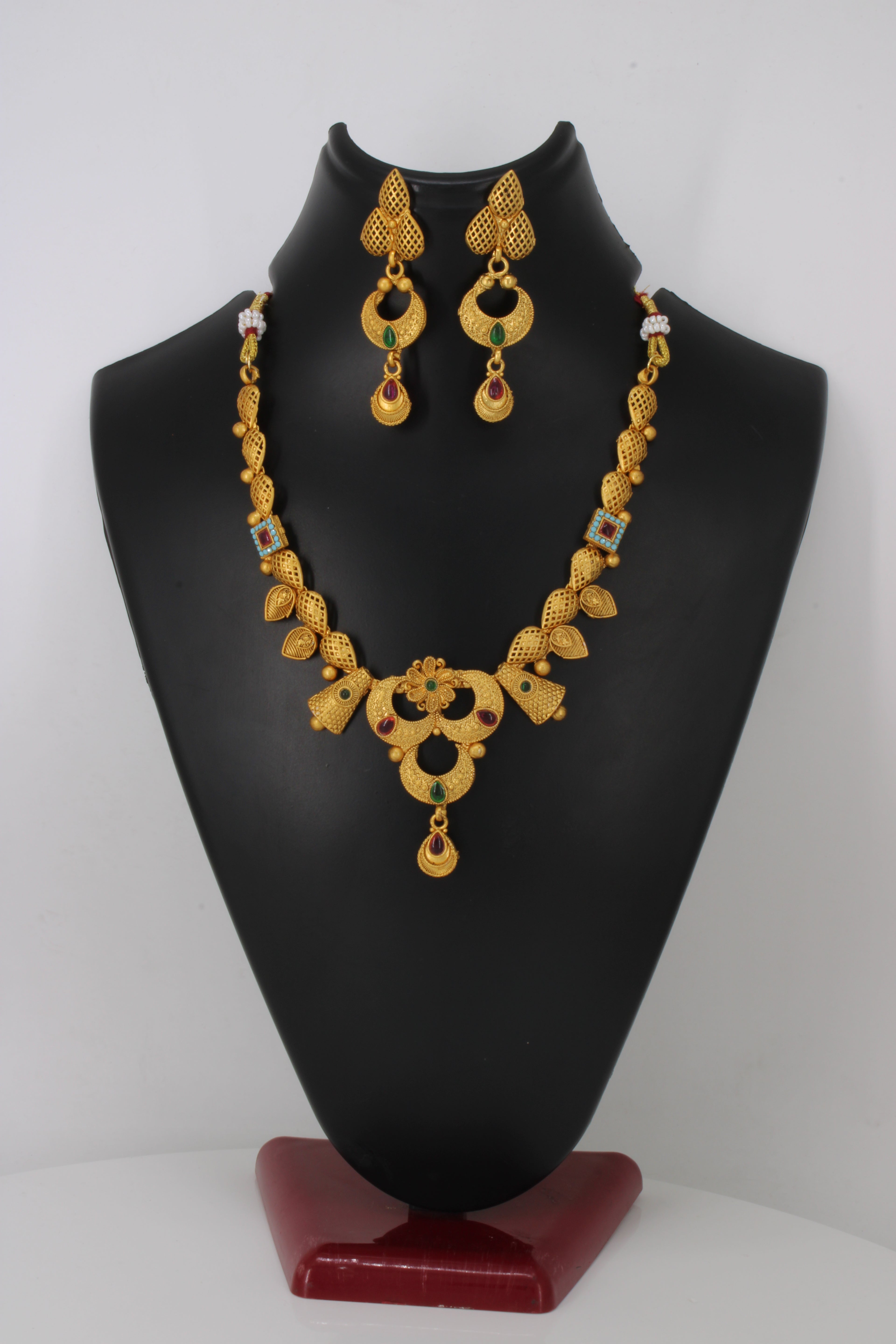 Antique Gold-Plated Jewellery Set