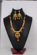 The Royal Tradition Necklace