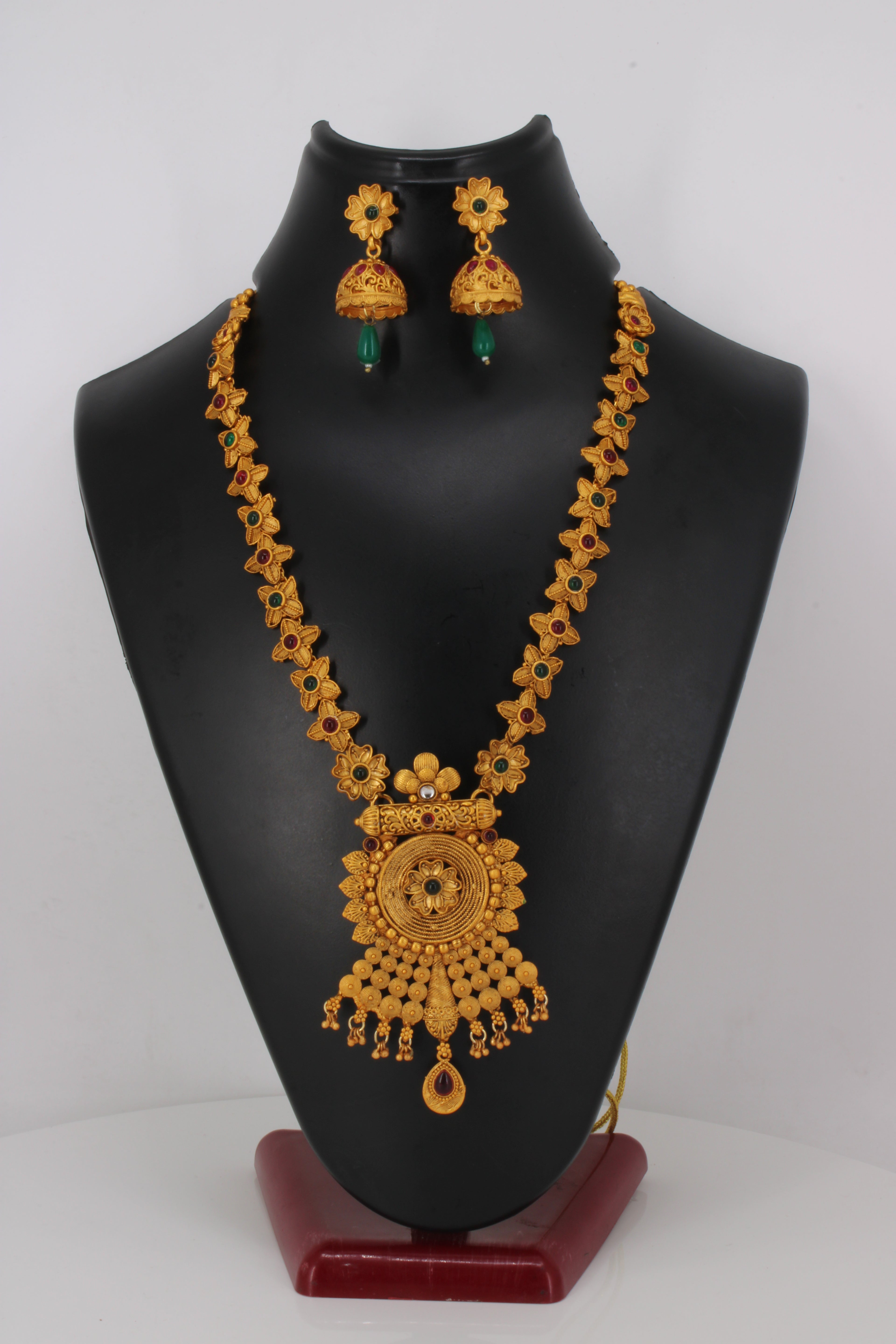 The Antique South Indian Haram Set