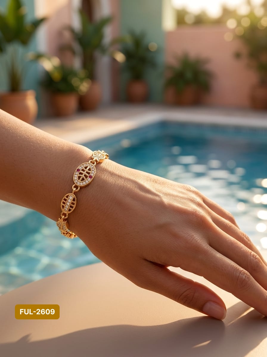 QUEENIE ITALIAN GOLD AND DIAMOND BRACELET
