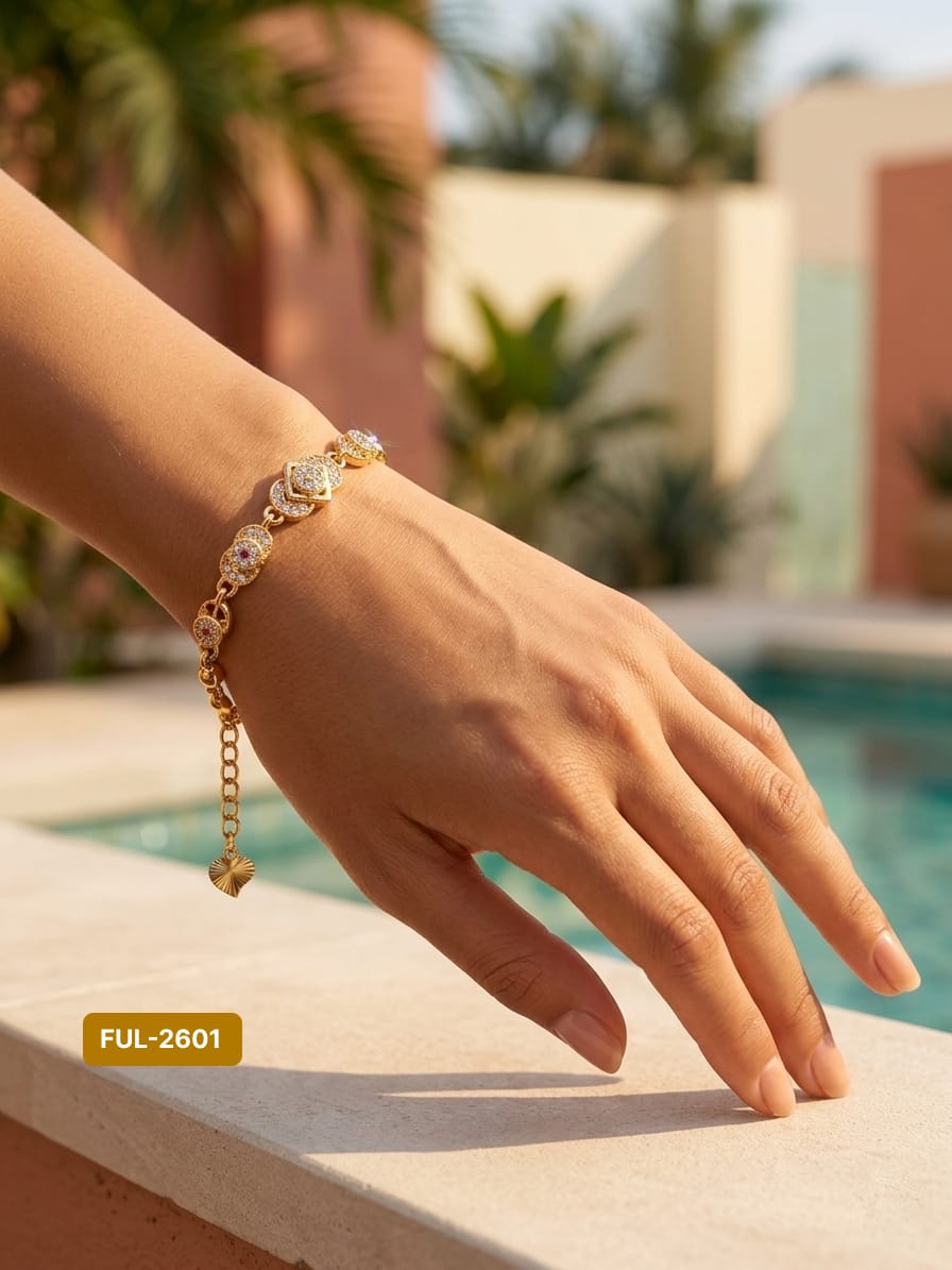 EVERYDAY ELEGANT BRACELET